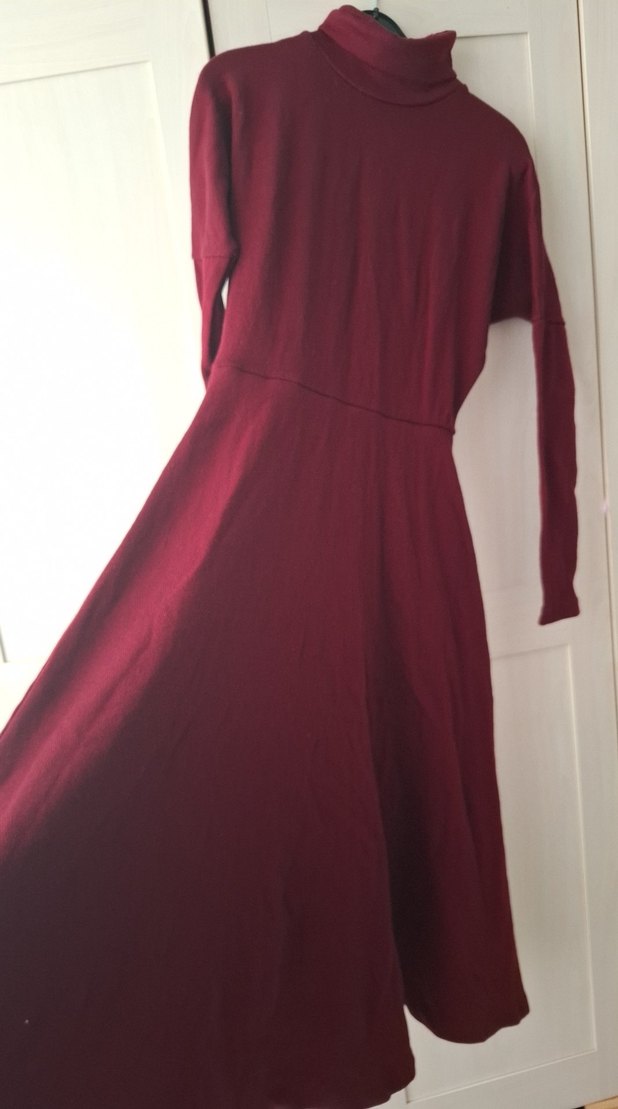 Bordo Yüksek Yakalı Uzun Kollu Triko Elbise - Görsel 2