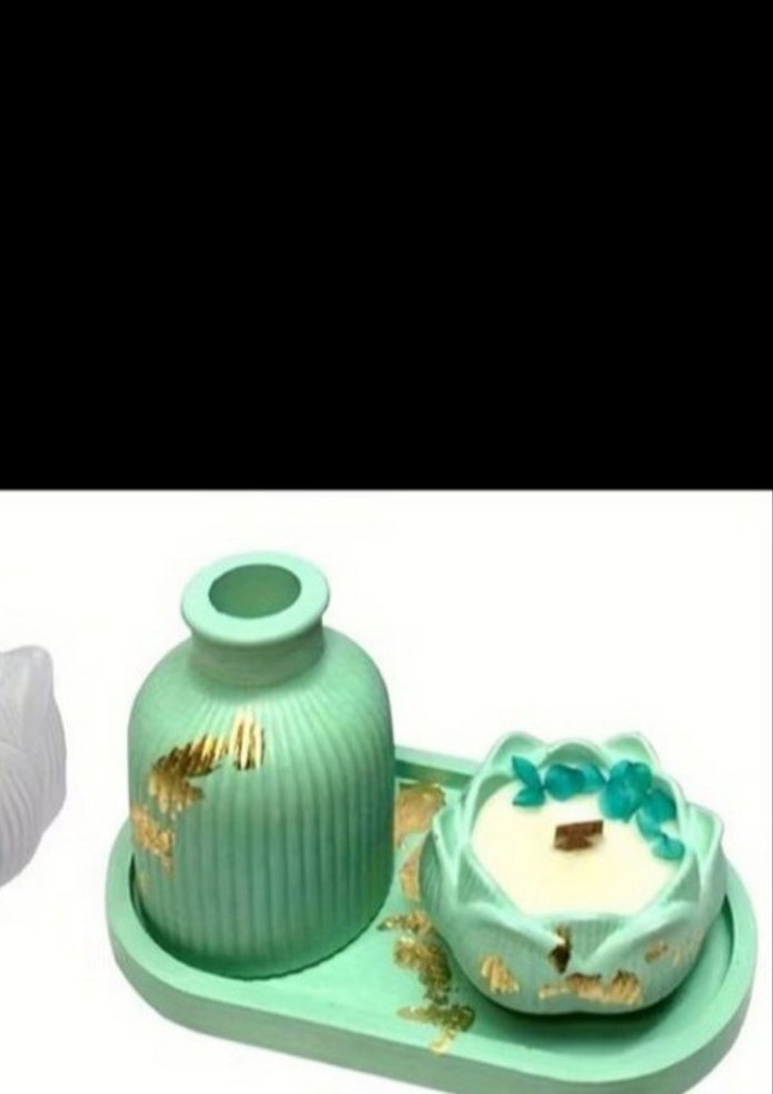 beyaz silikon vazo  9.6 cm - Görsel 3