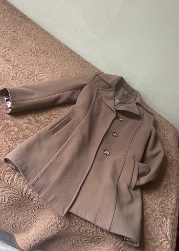 Düğmeli Bej Kadın Kaban - Görsel 2