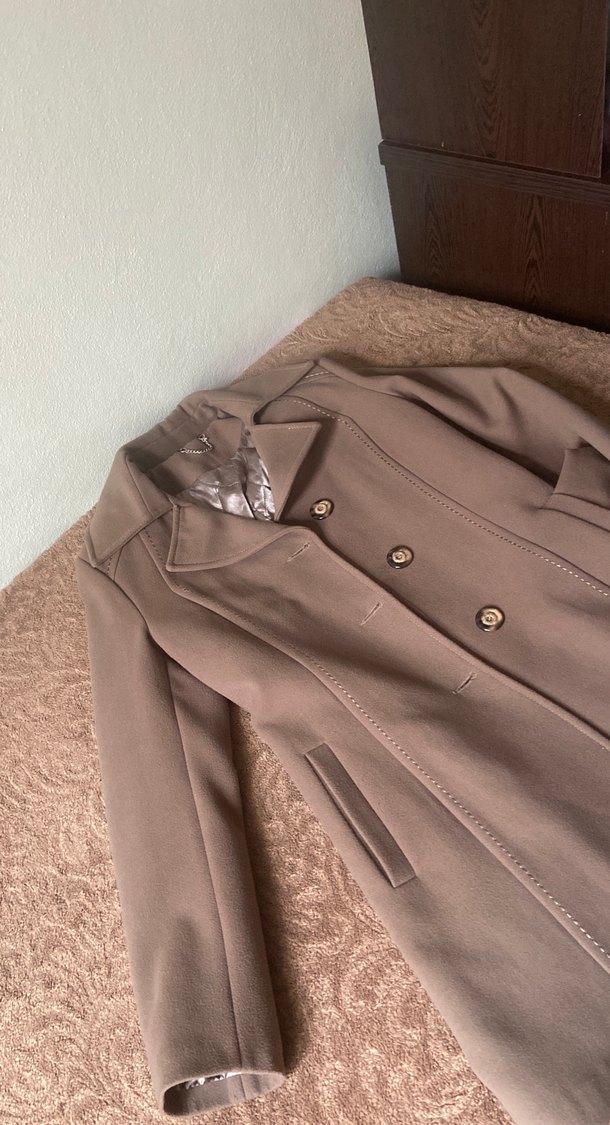 Düğmeli Bej Kadın Kaban - Görsel 3