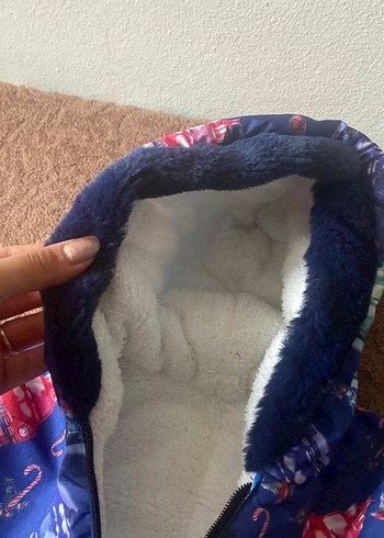 Kapüşonlu, Renkli Desenli Erkek Çocuk Mont - Görsel 4