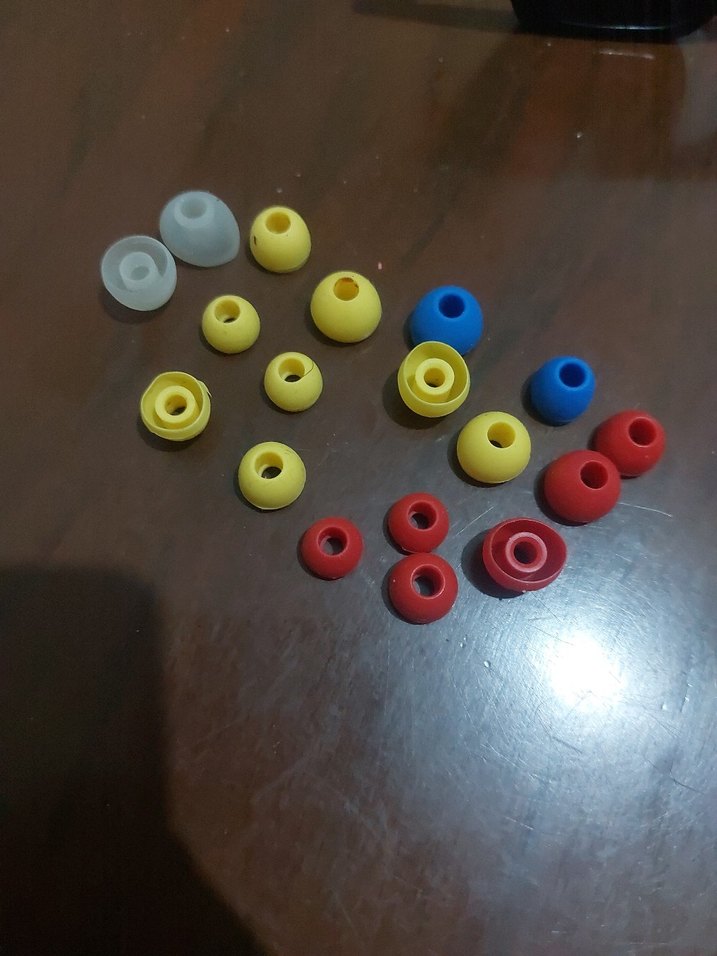 Renkli Mini kulaklık silikonları - Görsel 3