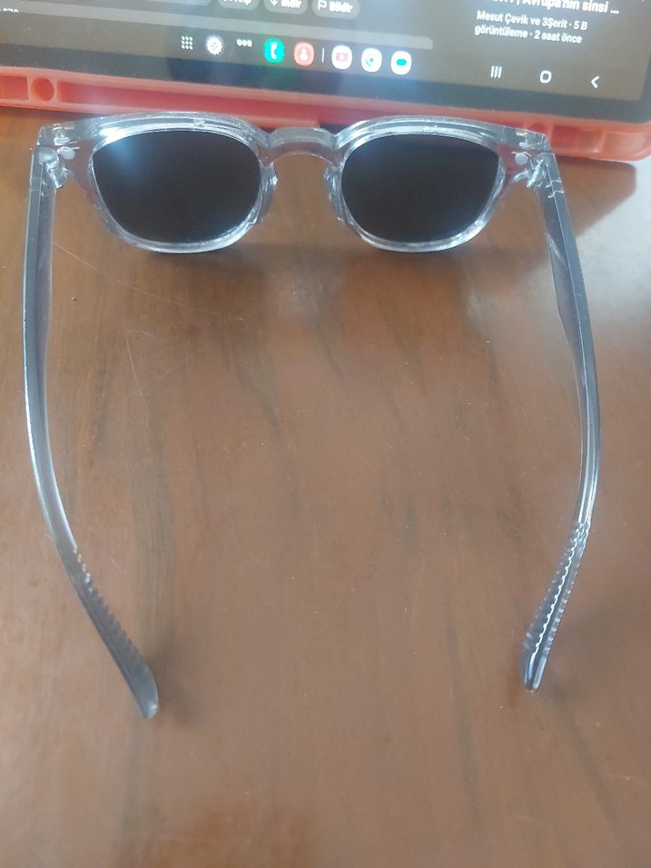 Şeffaf Gri Erkek Güneş Gözlüğü - Görsel 3