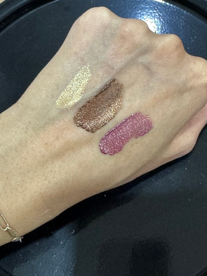 The Balm Parlak Sıvı Göz Farı Seti - Görsel 5