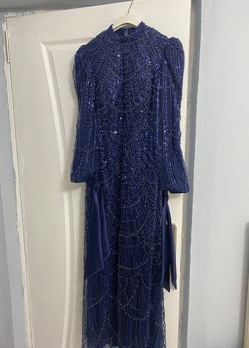 Boncuk İşlemeli Lacivert Uzun Abiye Elbise - Görsel 3