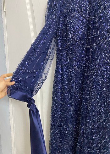 Boncuk İşlemeli Lacivert Uzun Abiye Elbise - Görsel 4