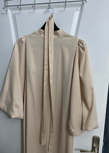 Saten krem abiye - Görsel 4