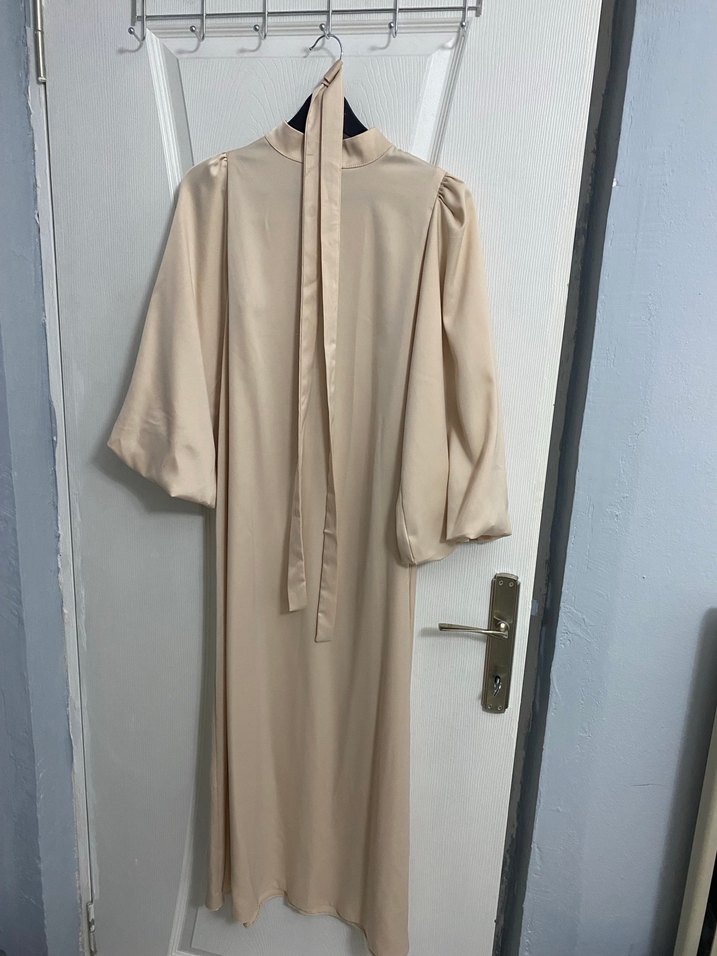 Saten krem abiye - Görsel 3