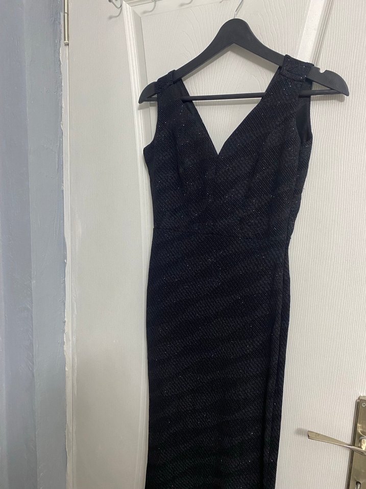 Uzun Siyah V Yakalı Straplez Abiye Elbise - Görsel 3