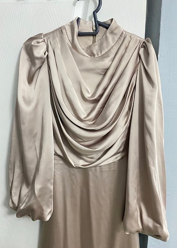 Bej Uzun Kollu Drapeli Kadın Elbise - Görsel 3