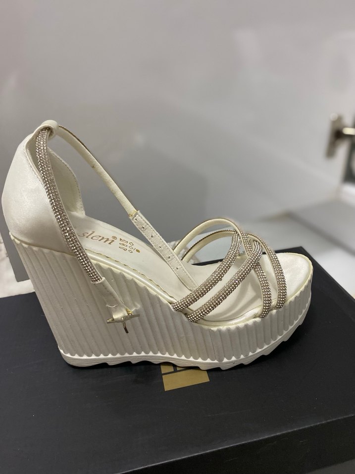 Beyaz Gelinlik / Abiye Ayakkabı - Görsel 2