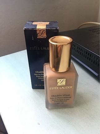 Estée Lauder Double Wear Fondoten