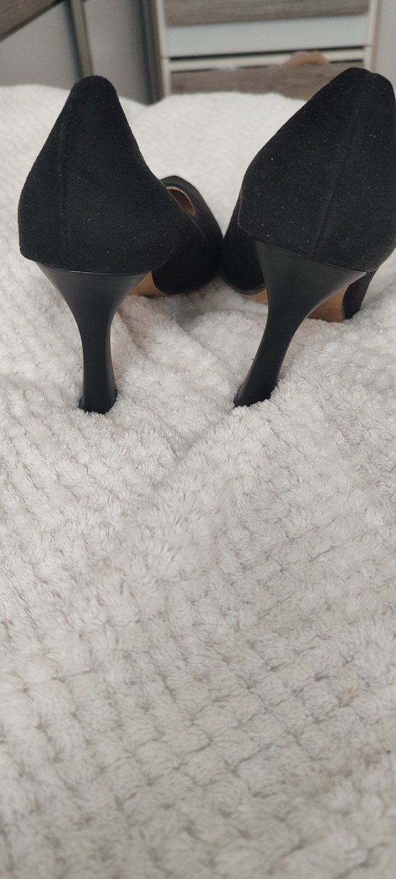 Siyah Süet Kürklü İnce Topuklu Kadın Ayakkabı - Görsel 3