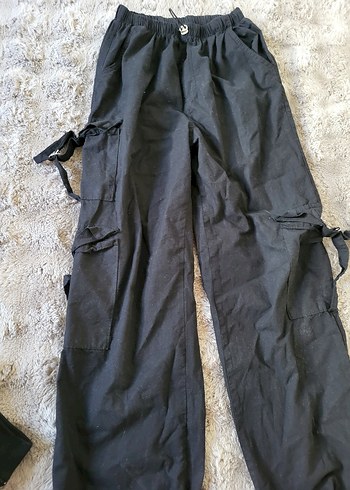 Kadın Siyah Bol Kesim kargo cep Pantolon - Görsel 2