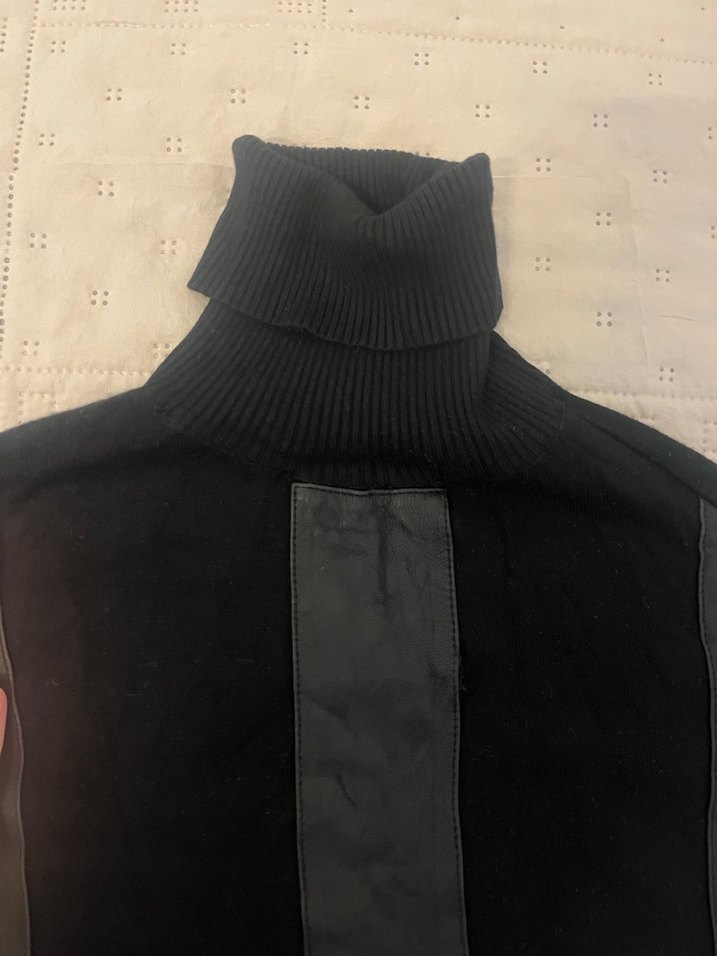Siyah Kolsuz Balıkçı Yaka bluz - Görsel 3