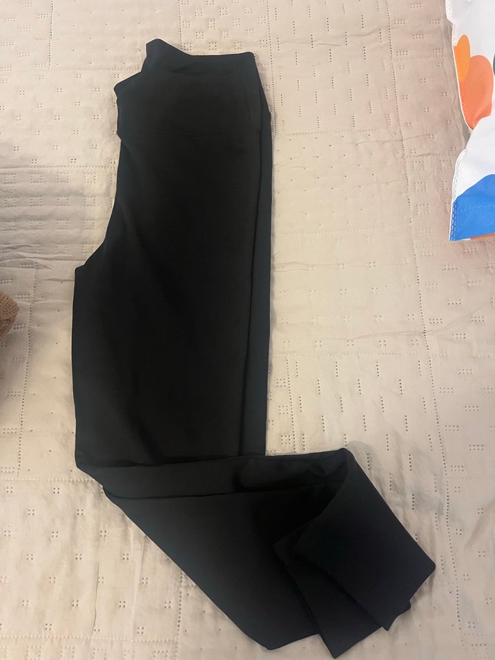 OYSHO Siyah Fermuarlı Spor Tayt - Görsel 2