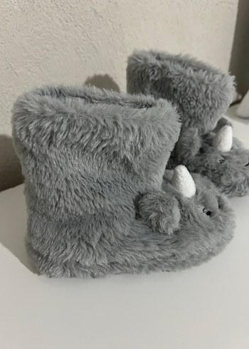 Kız Çocuk Gri Kürklü Sıcak Ev Terliği - Görsel 2