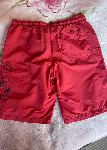 Kemerli Kırmızı Erkek Mini Şort - Görsel 2