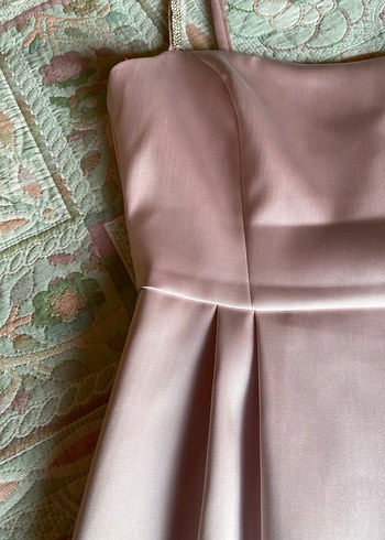 Pudra Pileli Midi İnce Askılı Elbise bir kez giyildi - Görsel 12