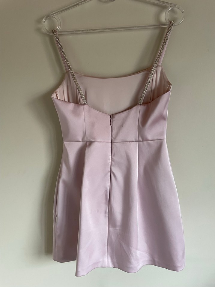 Pudra Pileli Midi İnce Askılı Elbise bir kez giyildi - Görsel 2