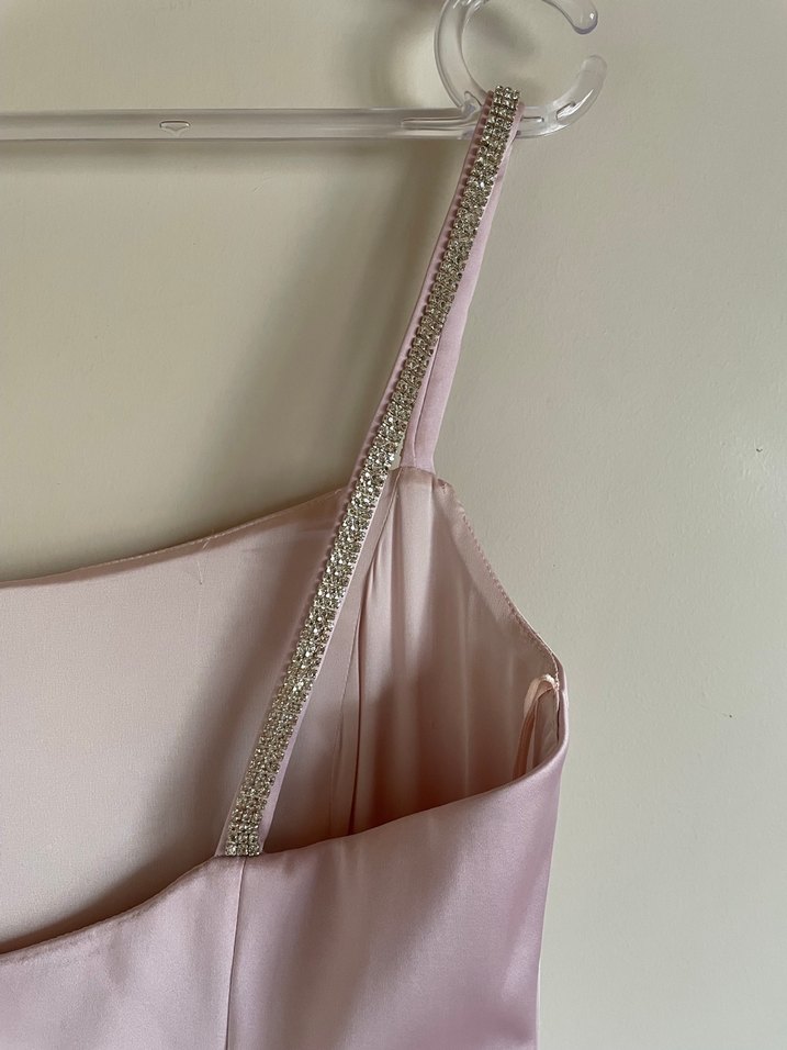 Pudra Pileli Midi İnce Askılı Elbise bir kez giyildi - Görsel 4