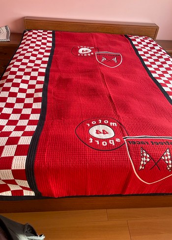 Çift taraflı erkek çocuk yatak örtüsü - Görsel 3