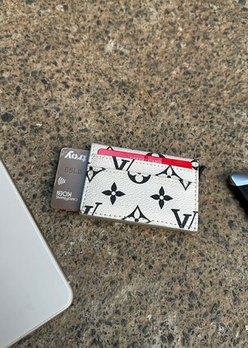 LV Monogram Giant Kartlık Beyaz zemin, siyah cesaret İkonik lüks - Görsel 6