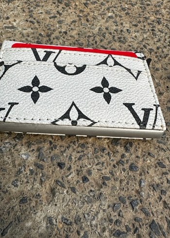 LV Monogram Giant Kartlık Beyaz zemin, siyah cesaret İkonik lüks - Görsel 4