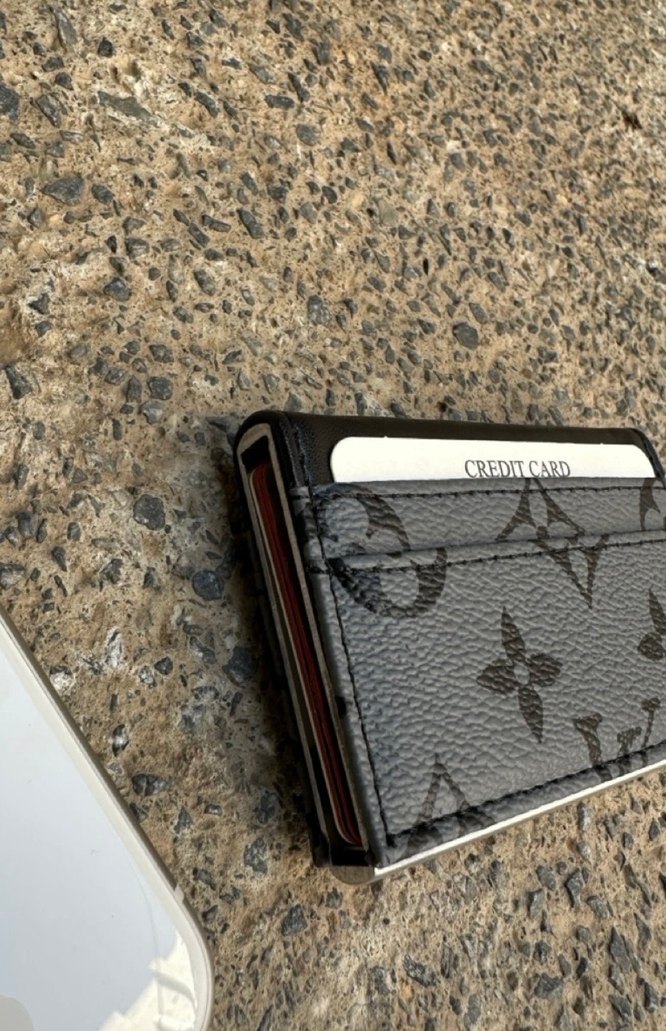 LV Monogram Giant Kartlık gri zemin, siyah cesaret İkonik lüks - Görsel 5