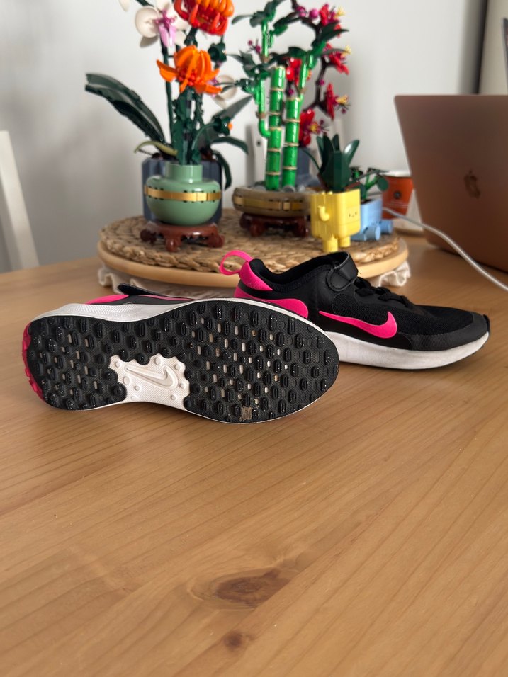 Kız Çocuk nike Siyah Spor Ayakkabı - Görsel 3