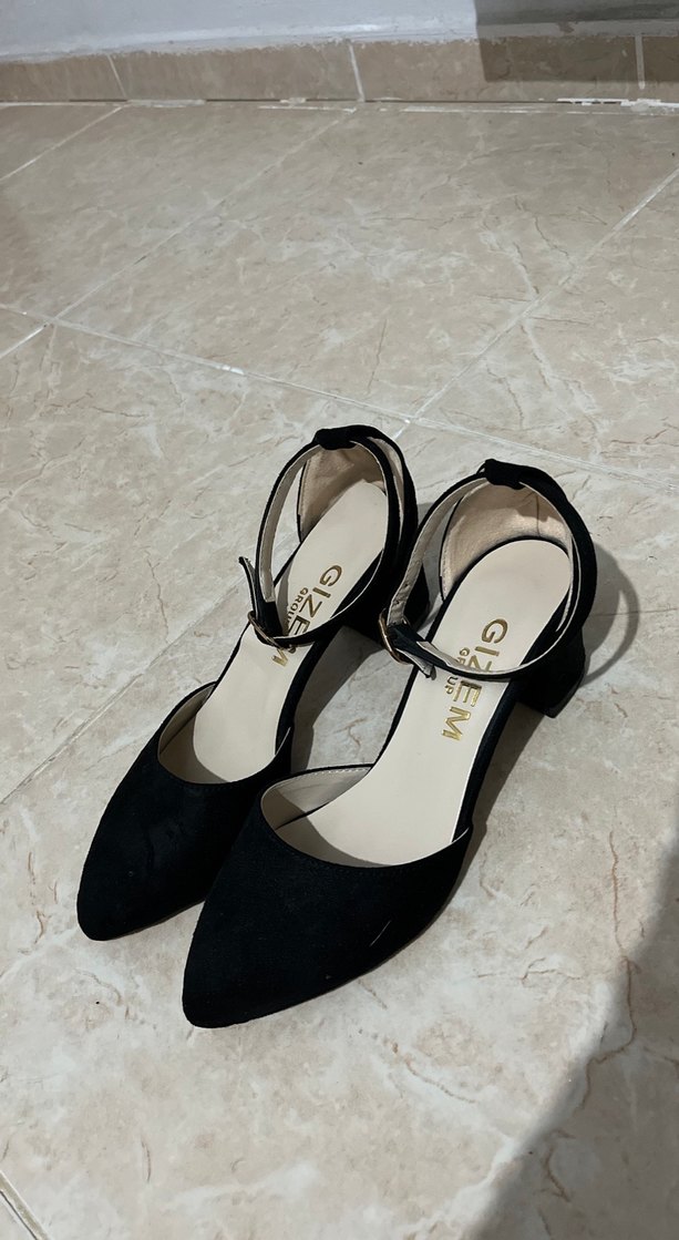 Siyah Tokalı İnce Topuklu Kadın Abiye Ayakkabı - Görsel 2
