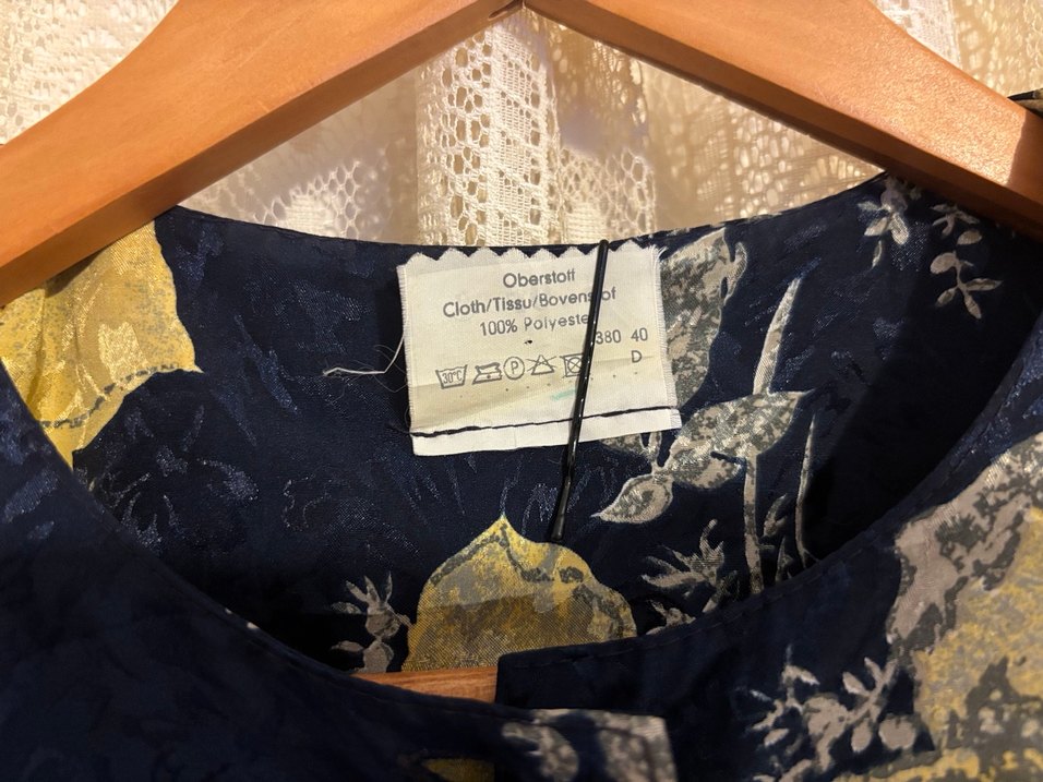 Sarı Çiçek Desenli Vintage Kadın Bluz - Görsel 3