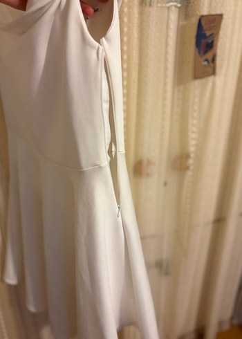 Kaliteli Kumaş Beyaz Straplez Midi Pamuklu Elbise - Görsel 5