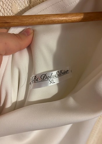 Kaliteli Kumaş Beyaz Straplez Midi Pamuklu Elbise - Görsel 3