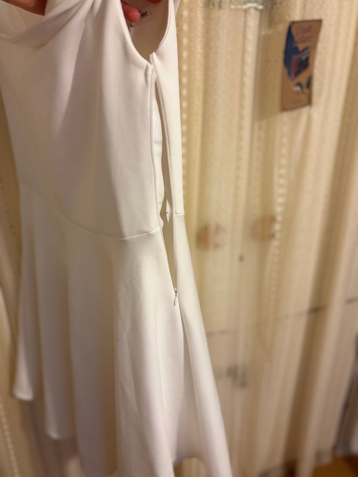 Kaliteli Kumaş Beyaz Straplez Midi Pamuklu Elbise - Görsel 5