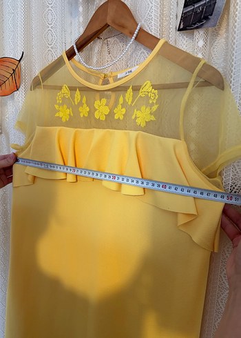 Sarı Tül ve Nakışlı Kısa Kollu Elbise - Görsel 6