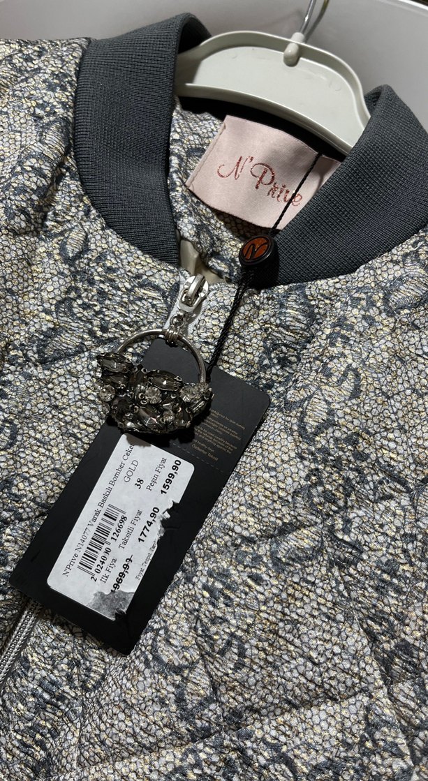 Gri Kadın Kapitone Fermuarlı Ceket - Görsel 2