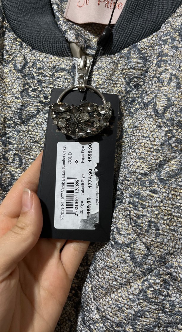 Gri Kadın Kapitone Fermuarlı Ceket - Görsel 3