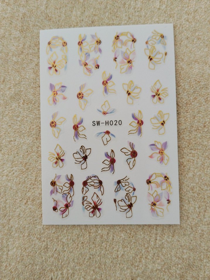 Renkli Çiçek Desenli Tırnak Süsü - Görsel 2