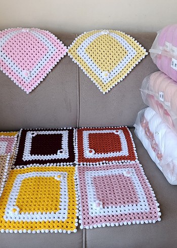 Lif Papatya çiçekli Renkli El Örgüsü Banyo Kesesi Kare teknik - Görsel 2