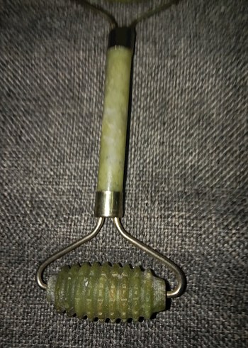 Yeşim Taşı Yüz Masaj Aleti - Görsel 5