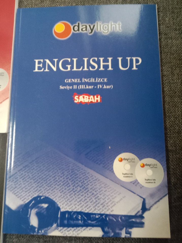 Daylight English Up Genel İngilizce Kitapları 3 lü - Görsel 3