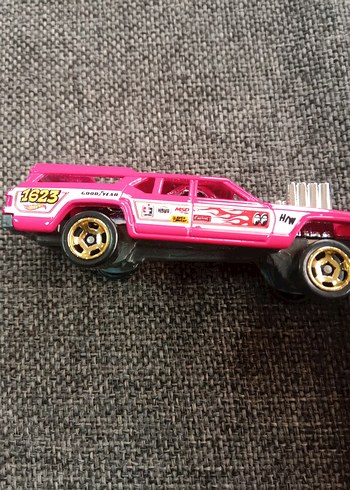 Renkli Pembe Oyuncak Araba 1623