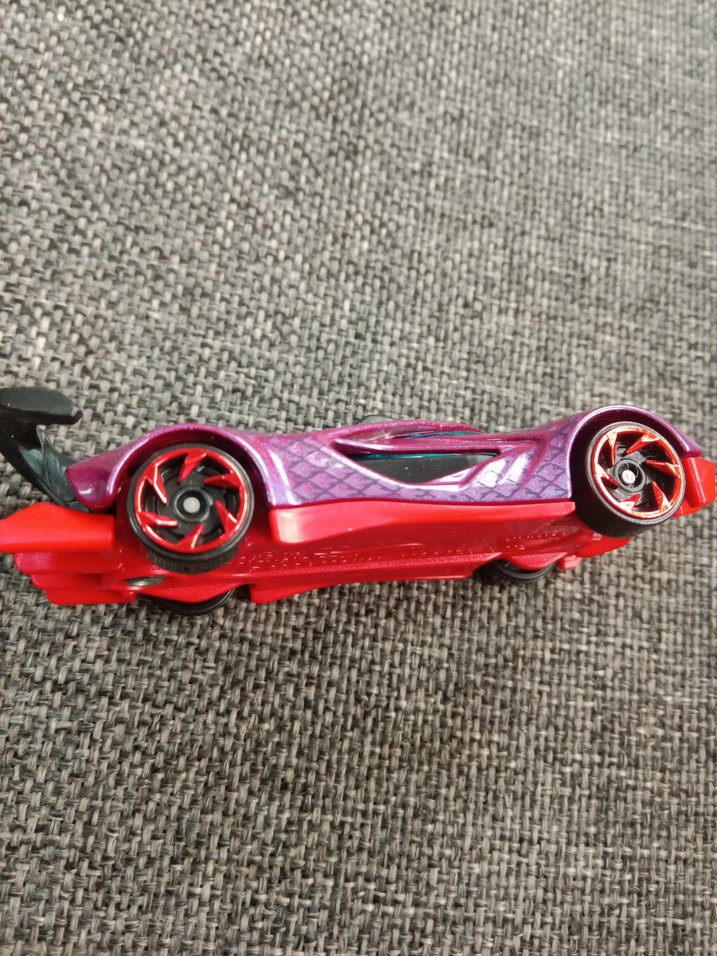 Renkli Pembe Oyuncak Araba - Görsel 2