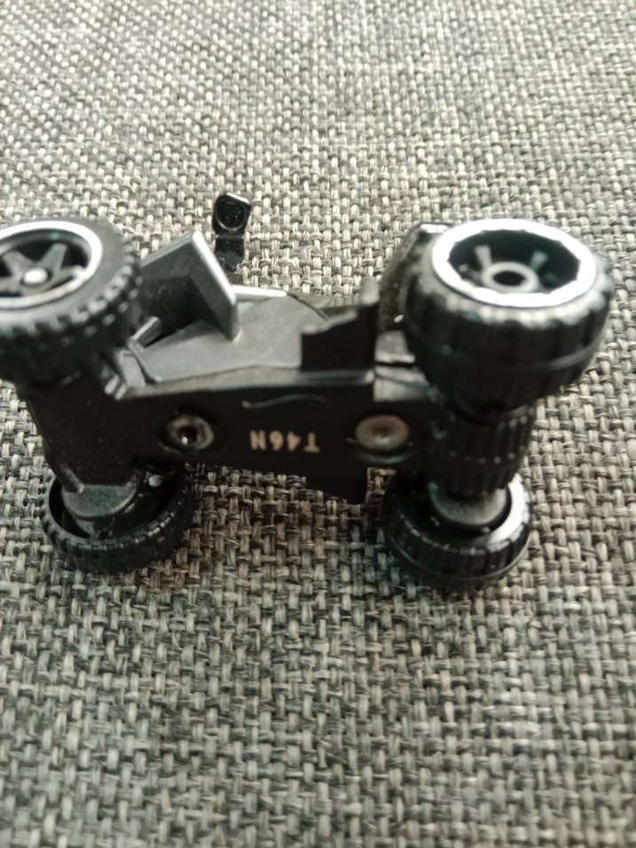 Gri Mini Oyuncak Araba - Görsel 3