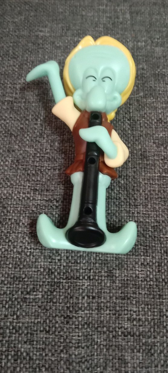 Turkuaz Pastel Figür Çalgı Çalan Karakter - Görsel 4