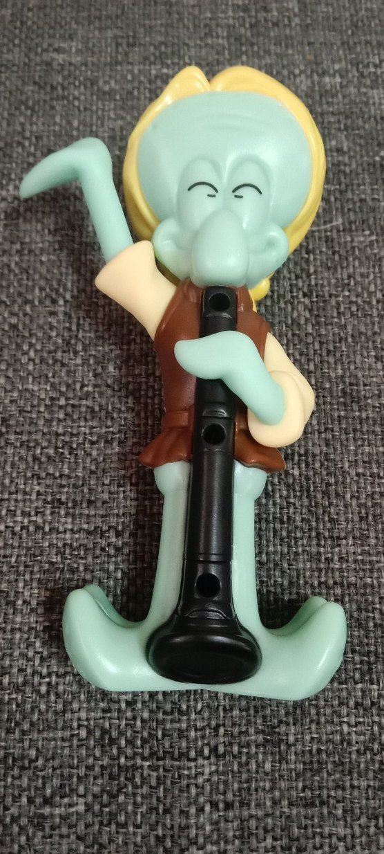 Turkuaz Pastel Figür Çalgı Çalan Karakter - Görsel 3