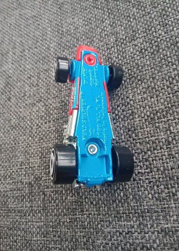 Renkli Mavi Oyuncak Araba - Görsel 4