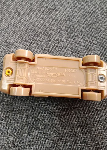 Sarı Renkli Oyuncak Araba Lifeguard Desenli - Görsel 2