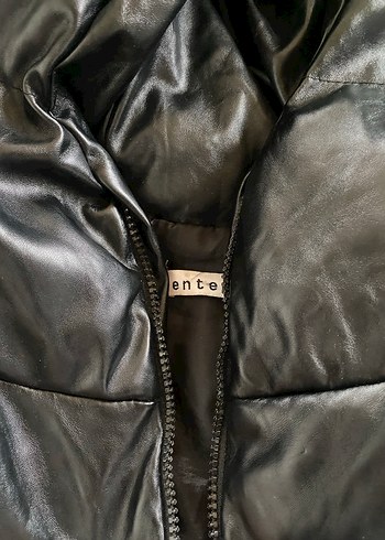 Siyah Deri Yüksek Yakalı Kadın Yelek - Görsel 5